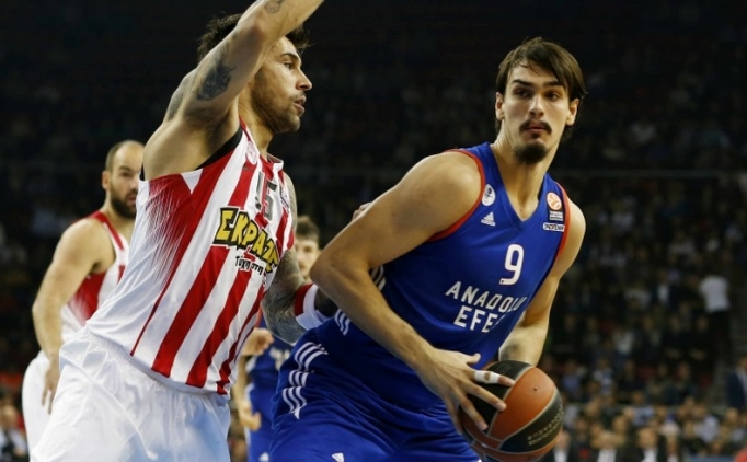Anadolu Efes uzatmada y�k�ld�!