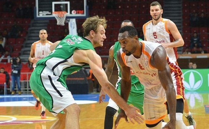 G.Saray �pek�i'de Torku Konya'y� rahat ge�ti!
