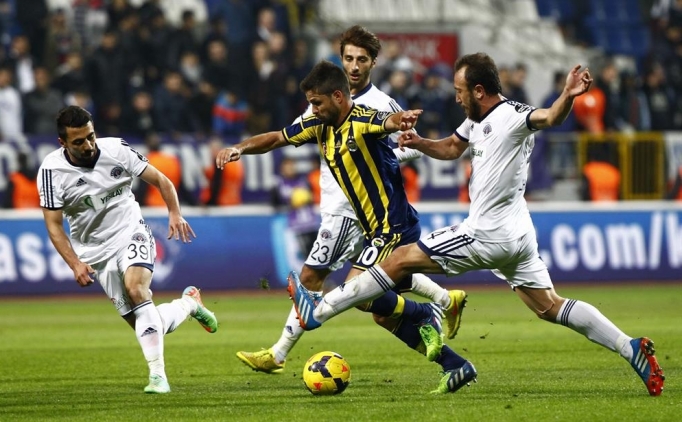 Fenerbah�e-Kas�mpa�a! Muhtemel 11'ler...