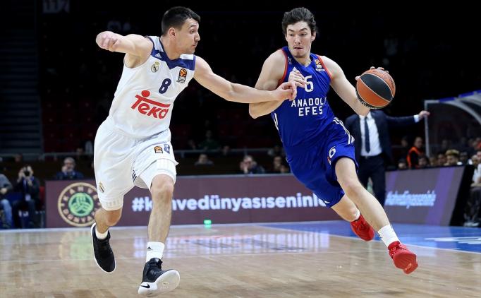 Anadolu Efes, son nefeste kaybetti! 