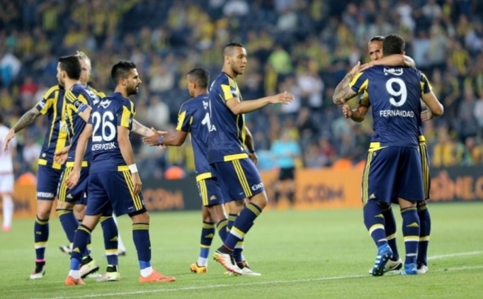 Konyaspor-Fenerbah�e! Muhtemel 11'ler...