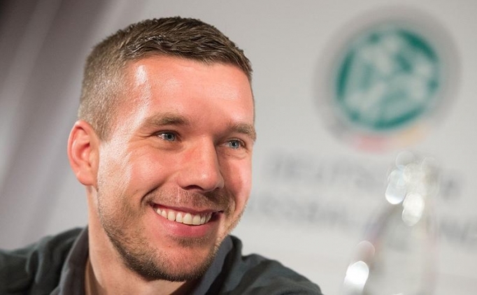 Podolski: 'Taraftarmz cokulu ve duygusal'