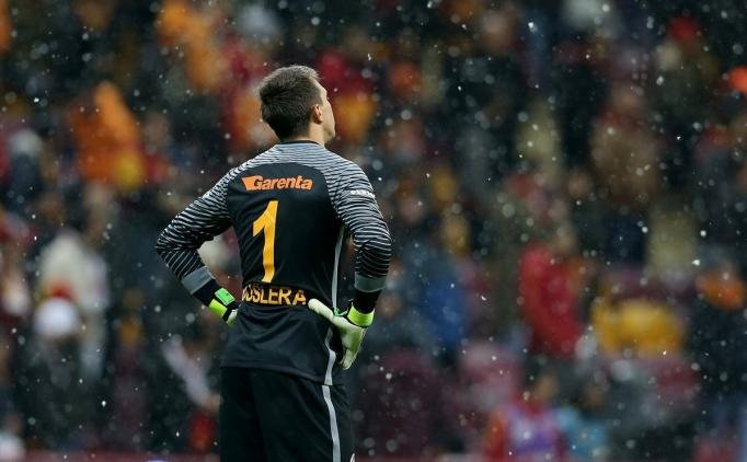 Muslera, Be�ikta� derbisinde rekor k�racak!