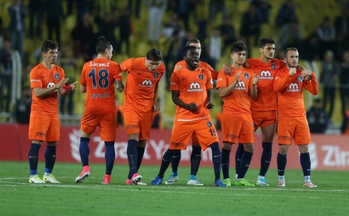 Ziraat T�rkiye Kupas�'nda finalin ad� kondu! Ba�ak�ehir-Konyaspor