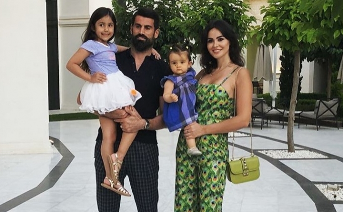 Volkan Demirel'den eşine anlamlı hediye