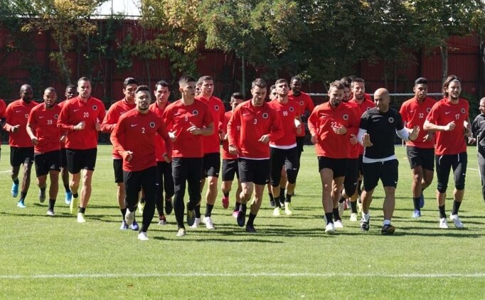 Gen�lerbirli�i, Galatasaray ma�� haz�rl�klar�na ba�lad�