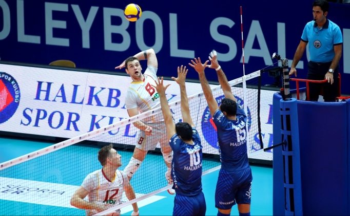 Galatasaray HDI Sigorta namağlup devam