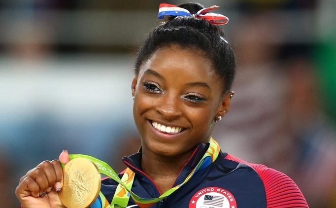 Simone Biles'tan rekor