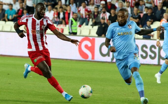 Sivasspor ile Gazi�ehir'den karde� pay�!