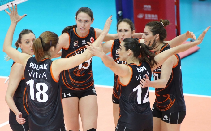 Kadın voleybolda şampiyonluk zirvesi Eczacıbaşı'nın