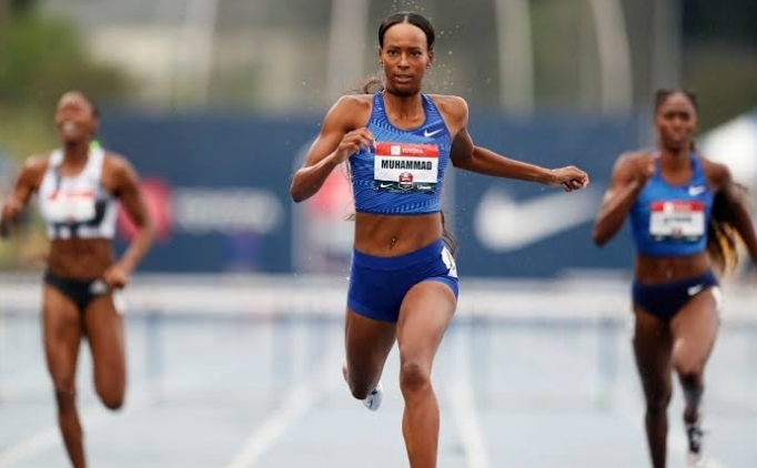 Dalilah Muhammed, 400 metrede rekorla madalyayı aldı!
