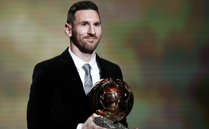 Ballon d'Or 6. kez Messi'nin oldu
