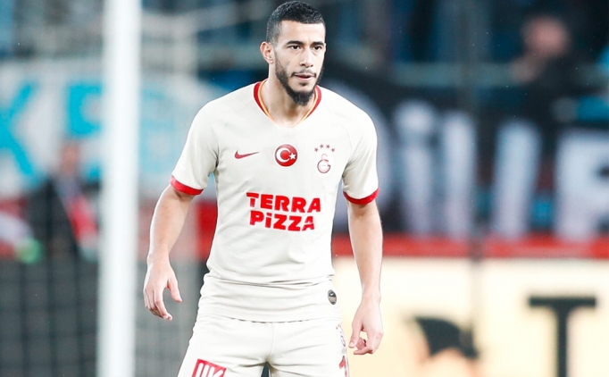 Belhanda'dan yine saç baş yolduran performans