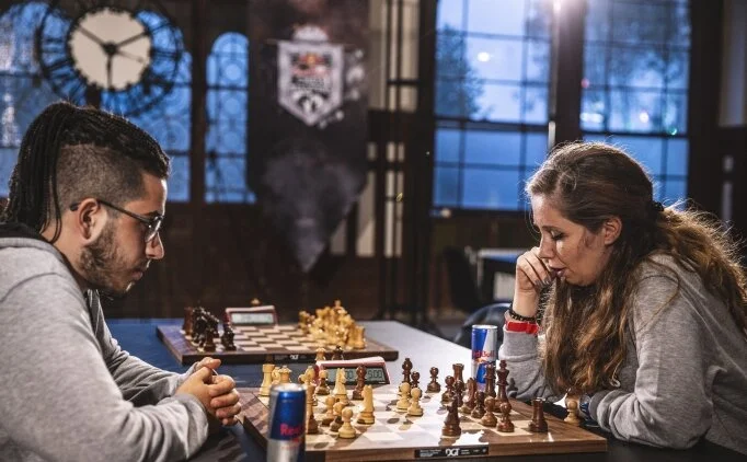 Red Bull Chess Masters'da elemeler başlıyor