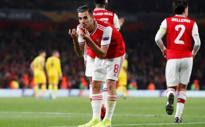 Arsenal'in yedekleri, Standard Liege'e fark attı!