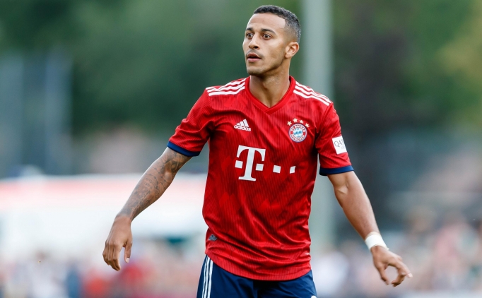 Bayern Mnih'te Thiago Alcantara 3 hafta forma giyemeyecek