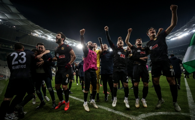 Eski�ehirspor'dan deplasmanda s�rpriz galibiyet