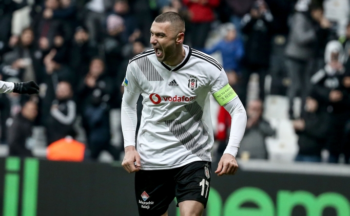 Beikta'ta tm gzler Burak Ylmaz'da