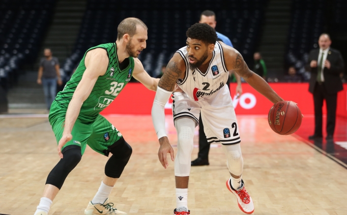 Dar���afaka, fark� kapatamad�, EuroCup'a veda etti!