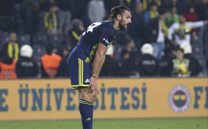 Fenerbahe'de kabus bitmiyor! Mart aynda tkendi...