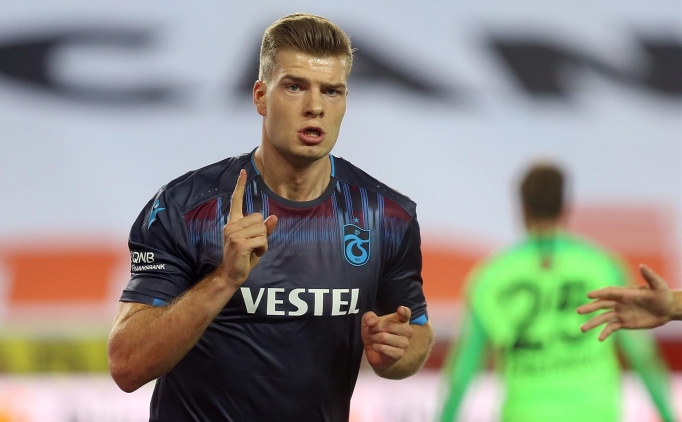 Alexander S�rloth �ngiltere'de ses getirdi!