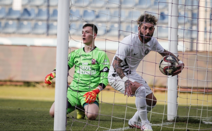 Osmanl�spor Teknik Direkt�r� Ali G�ne�: 'Kazand�k ama anlam� yok'