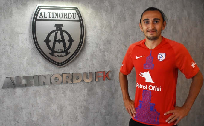 Alt�nordu, H�seyin Altu� Ta�'� transfer etti