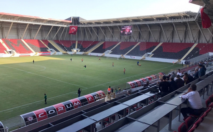 �orum �ehir Stad� a��ld�