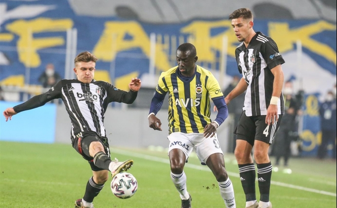 Papiss Cisse'nin e�inden fla� payla��m: 'Cisse neden ��kt�?'