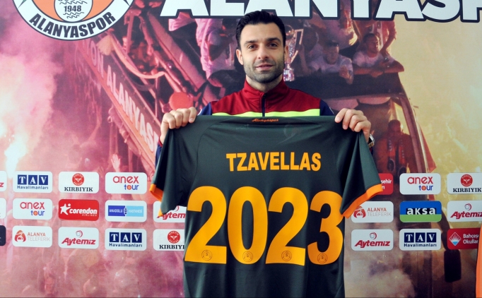 Alanyaspor, Tzavellas'n szlemesini 2 yl uzatt!