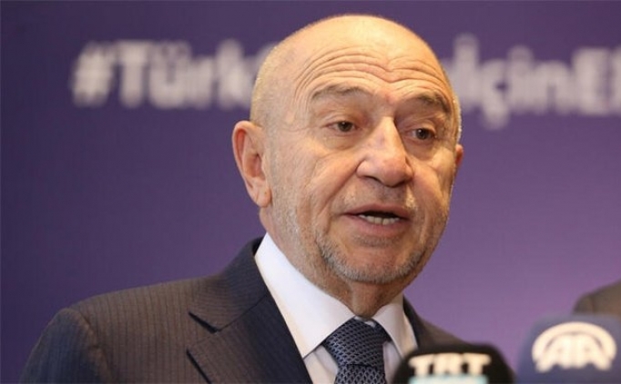TFF Ba�kan� Nihat �zdemir'den istifa yan�t� ve kul�plere mesaj!