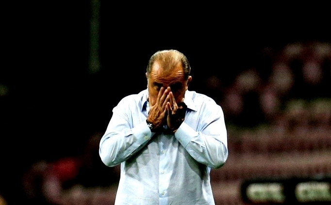 Fatih Terim S�RPR�Z� a��klad�! 