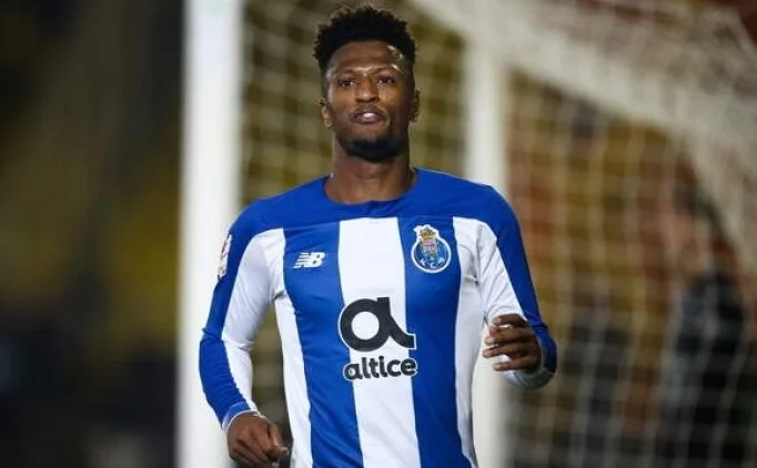 Ze Luis transferinde Celta Vigo inadı