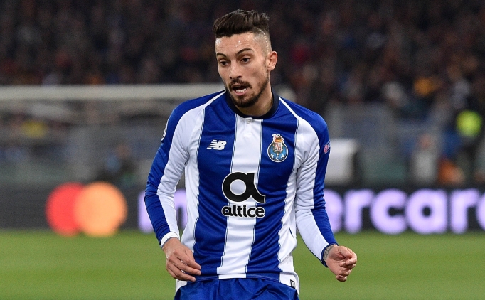 Porto'da tehlike kapda: Telles, bonservissiz gidebilir