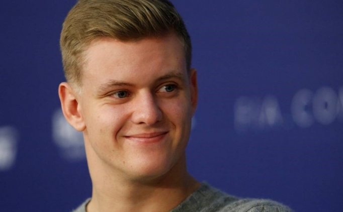 Schumacher'in o�lu Mick, Formula 1'de!