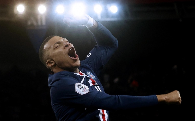 PSG, Lyon'u farkl� ge�erek finalde!