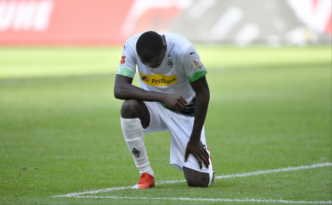 M�nchengladbach, 2 hafta sonra 4 golle nefes ald�!