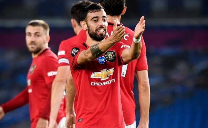 Bruno Fernandes, Premier Lig'de ay�n futbolcusu oldu