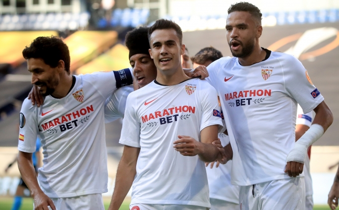 Sevilla, Roma'ya �ans tan�mad�!