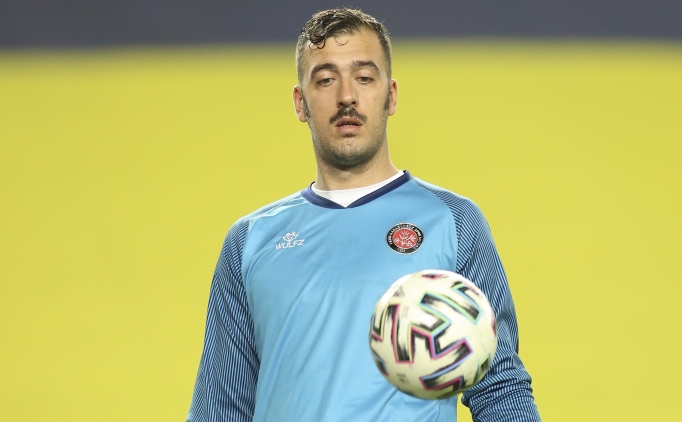 Emiliano Viviano: '�� b�y�kler ��k��te! Puan durumuna bak�n'