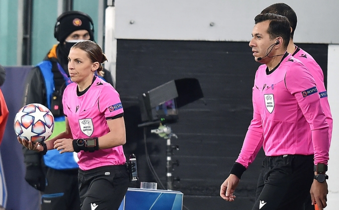 �ampiyonlar Ligi'nde ilk kez kad�n hakem g�rev yapt�