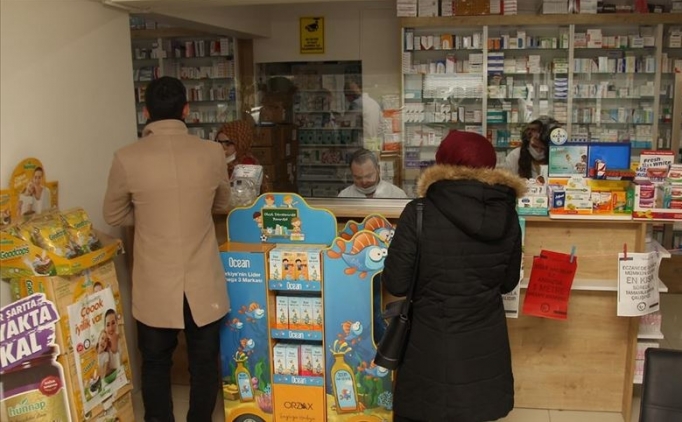 Ankara Eczac� Odas�ndan 'eczane �al��ma saatleri'ne ili�kin a��klama