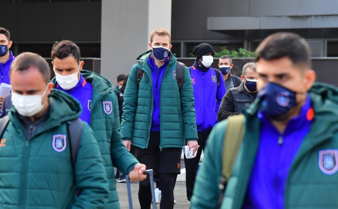 Baakehir, Paris Saint-Germain ma iin Fransa'ya geldi