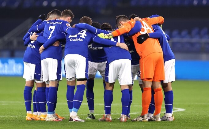 Schalke'nin ac�s� dinmiyor: 90+3'te seriye devam