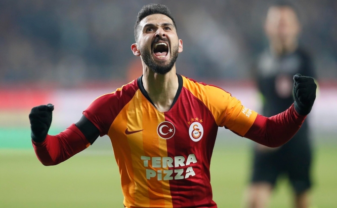 Emre Akbaba'dan dikkat çeken performans