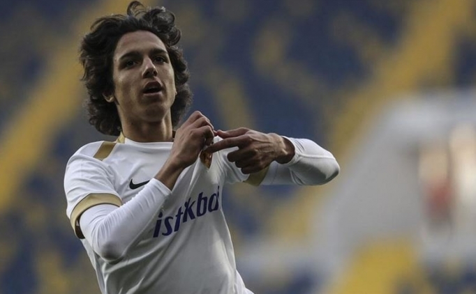 T�rkiye'de gen� futbolcular formaya hasret! ��te o rapor