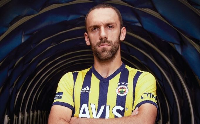 Fenerbahe'de yeni sezon formalar sata sunuldu, site kt