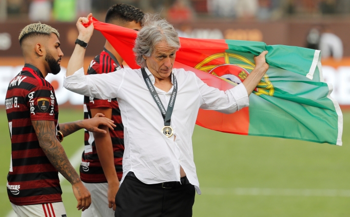 Jorge Jesus bir sonraki adresini aklad