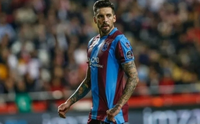 Jose Sosa iki yllk imza kararndan vazgemiyor