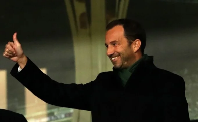 Sporting Lizbon'un Başkanı orduya katılıyor!